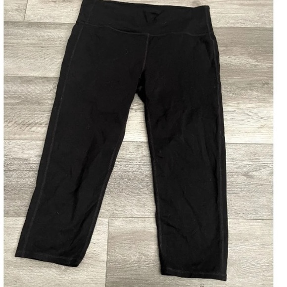 athleta cropped leggings - Picture 2 of 3